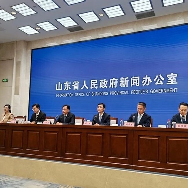 山东电动重卡发布会：解读章丘电网友好型重卡示范站